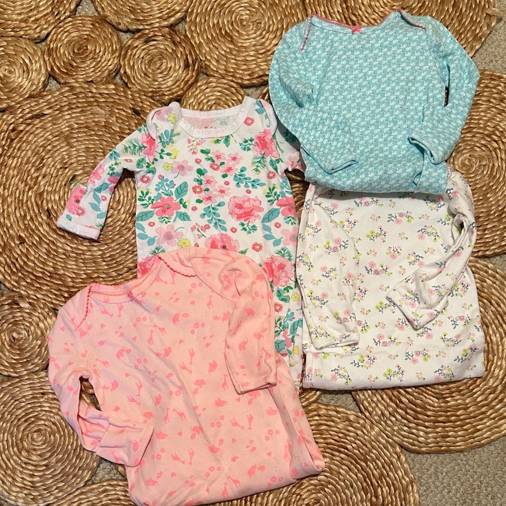 Baby Essentials Floral and Patterned Pajama Set of 4 gowns